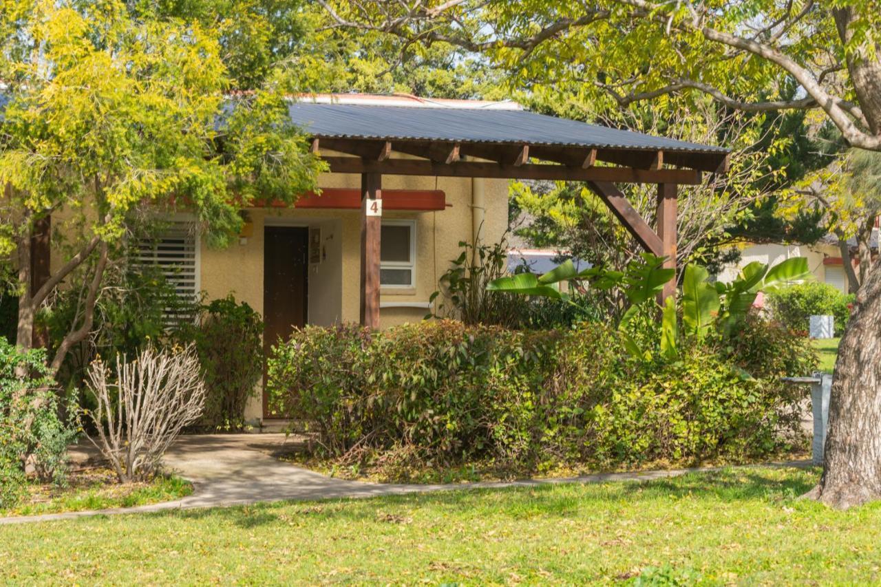 "Bakfar" Kfar Szold Country Lodging Kefar Szold Exterior photo
