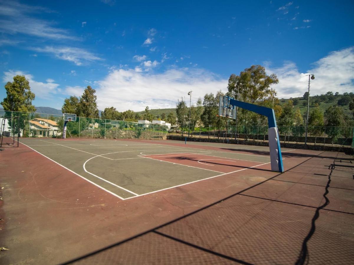 "Bakfar" Kfar Szold Country Lodging Kefar Szold Exterior photo